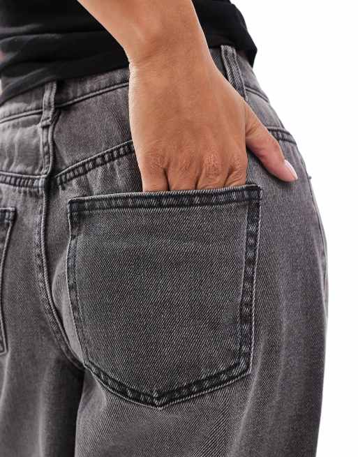 Miss Selfridge Petite – Baggy-Jeans in grauer Waschung, 3 von 5