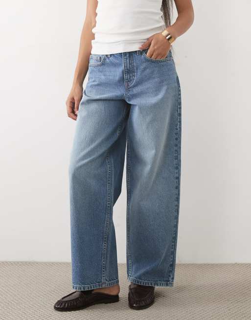 Miss Selfridge petite baggy jeans in mid-blue wash, 2 of 5