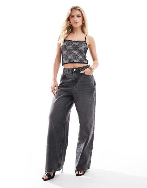 Miss Selfridge Petite - Baggy jeans met geflockte strikjes op de zakken in zwart met wassing - view 1