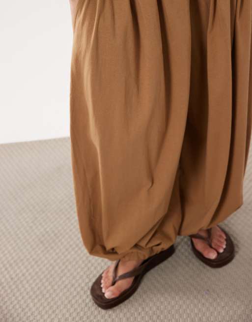 Miss Selfridge Petite balloon pants in cognac, 4 of 5