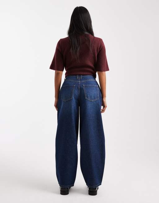 Miss Selfridge Petite barrel leg jeans in indigo wash, 3 of 5