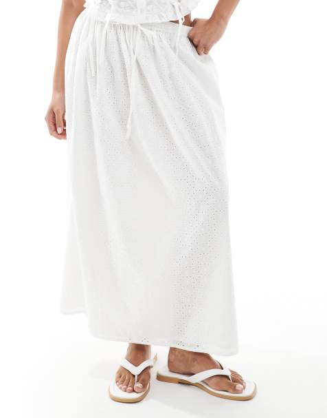 Miss Selfridge Petite – Biała spódnica maxi z haftem angielskim - view 1