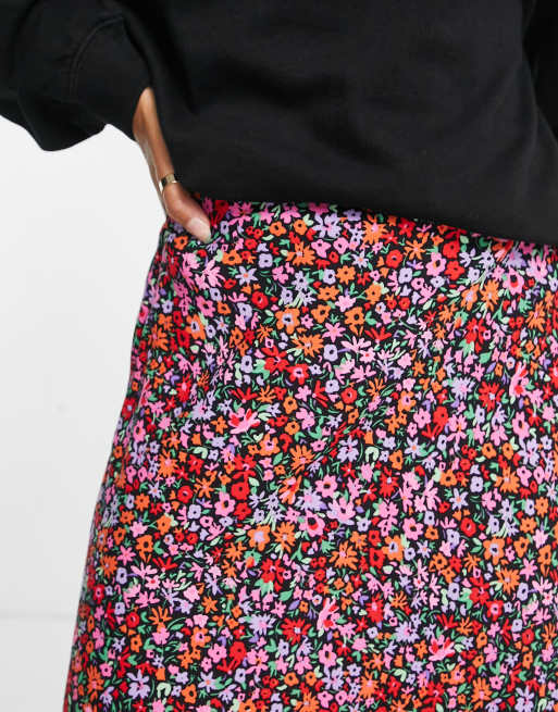 Black ditsy floral pleated midi skirt hotsell