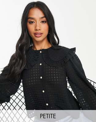 Miss Selfridge Petite - Blouse texturée avec col - Carreaux noirs