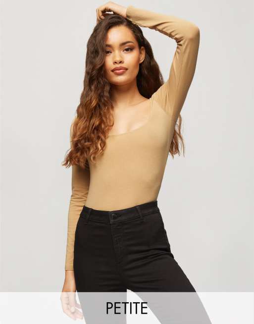Miss Selfridge Petite - Body à manches longues et encolure carrée - Beige