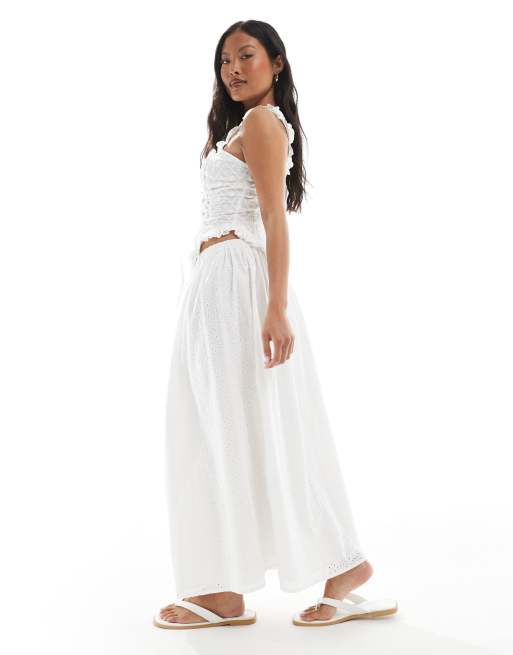 Miss Selfridge Petite broderie maxi skirt in white, 2 of 5