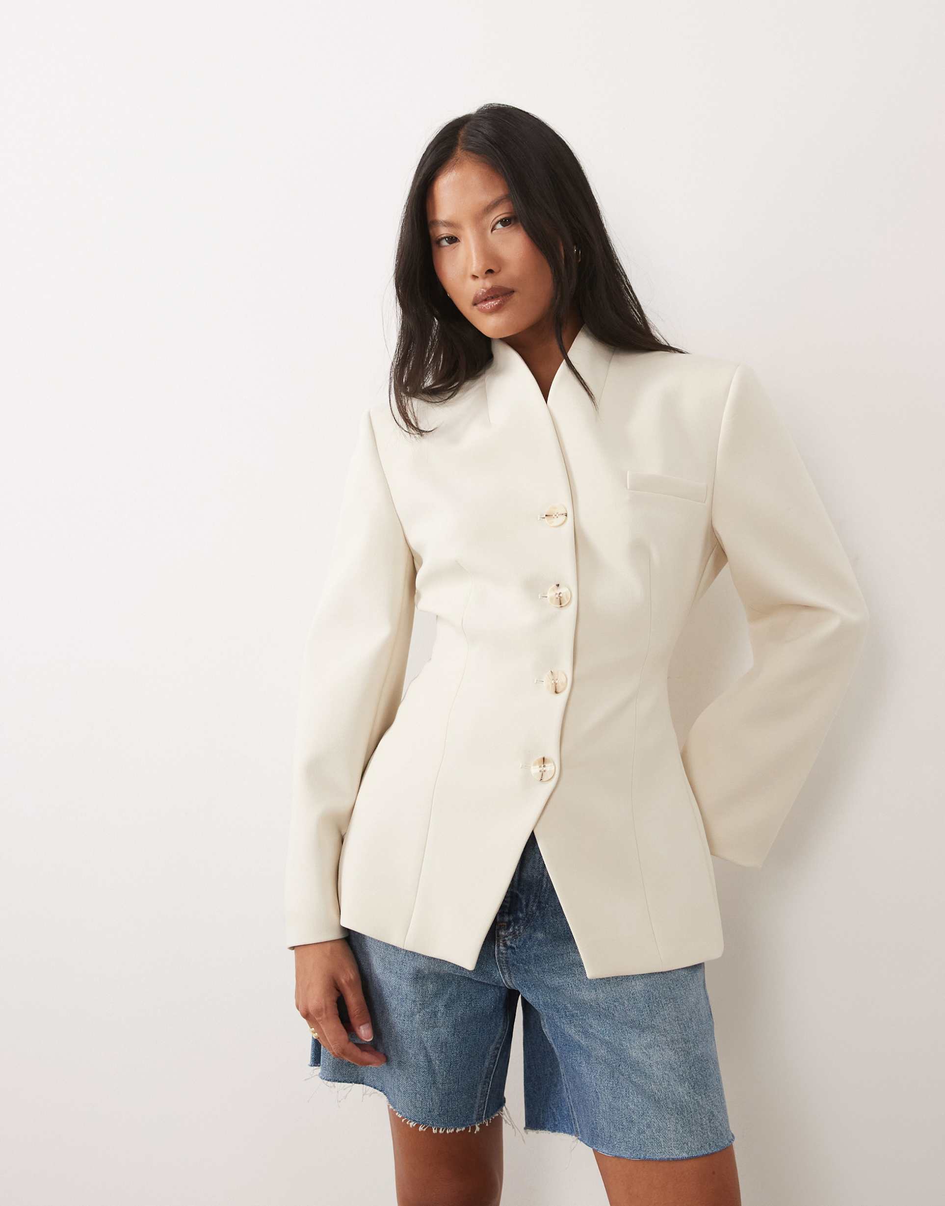 miss selfridge petite collarless high break point blazer in ivory