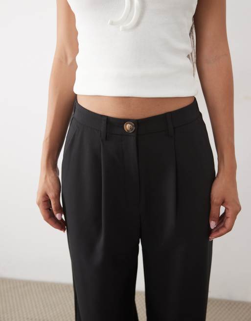 Miss Selfridge Petite – Czarne dopasowane spodnie z szerokimi nogawkami, 3 z 5