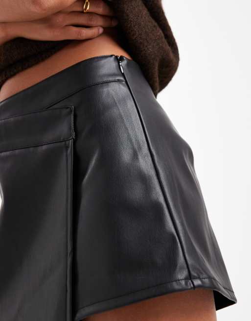 Miss Selfridge Petite – Czarne spódnicospodnie z imitacji skóry, 5 z 5