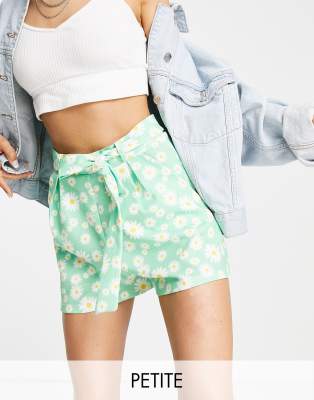 Miss Selfridge Petite Daisy Print Belted Short-green