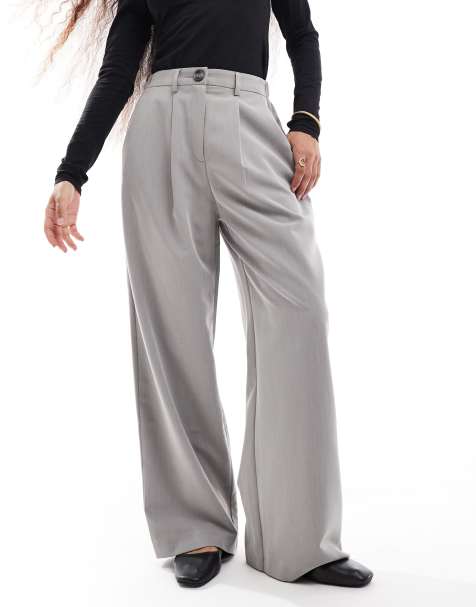 Miss Selfridge Petite – Dopasowane szare spodnie z szerokimi nogawkami - view 1