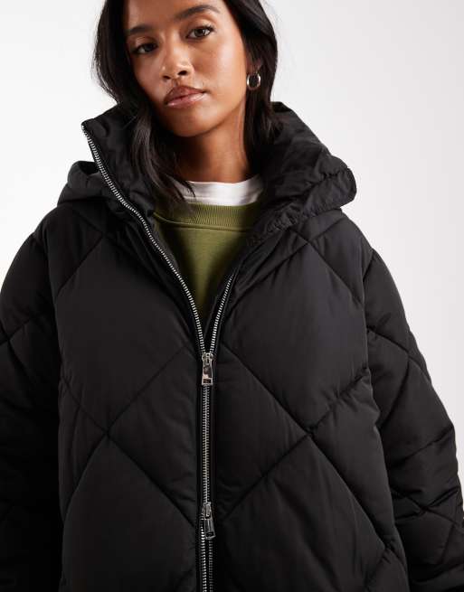 Miss Selfridge Petite - Doudoune longue et matelassé à capuche - Noir, 2 de 4