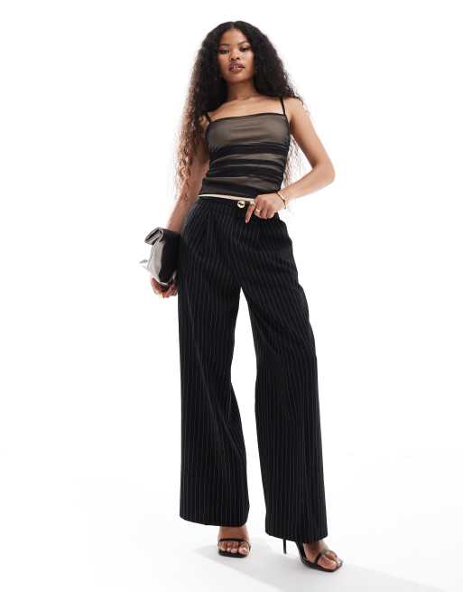 Miss Selfridge Petite - Elegante broek met rechte pijpen in zwart met witte krijtstreep