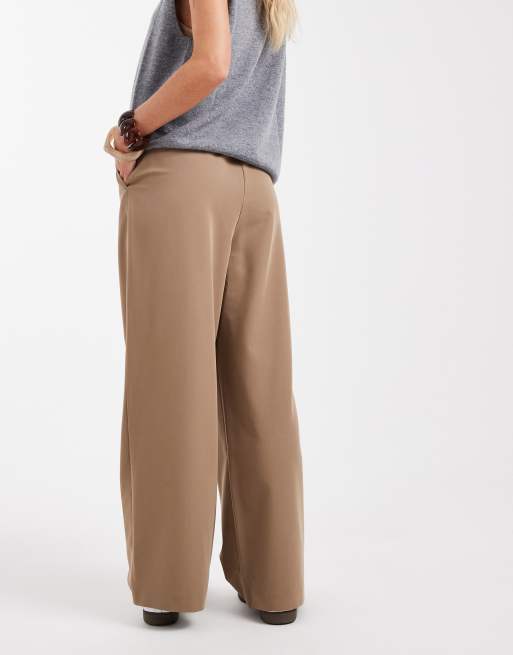 Miss Selfridge Petite – Elegante Hose in Kamelbraun mit weitem Schnitt, 4 von 5