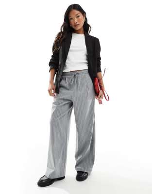 Miss Selfridge Petite Essential Blazer In Black
