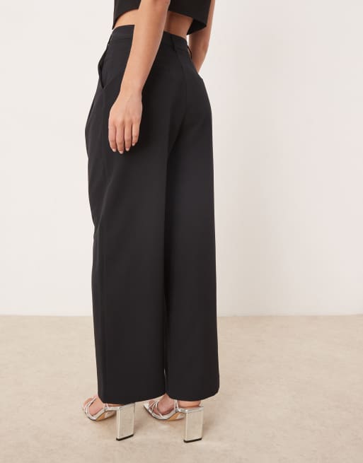 Miss Selfridge Petite – Essential – Czarne spodnie z szerokimi nogawkami, 4 z 5