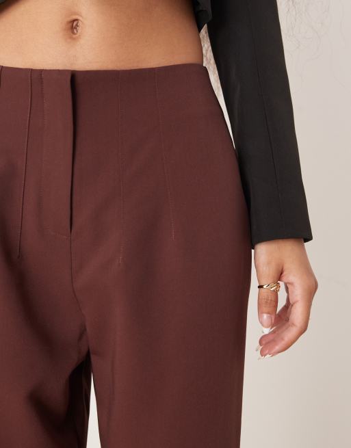 Miss Selfridge Petite – Essentials – Czekoladowe spodnie cygaretki, 4 z 5