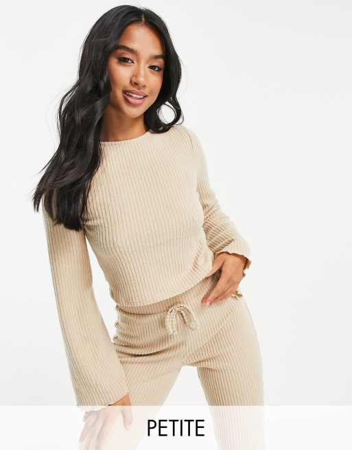 Miss Selfridge Petite - Geborstelde top met uitlopende mouwen in zandkleur, deel van co-ord set