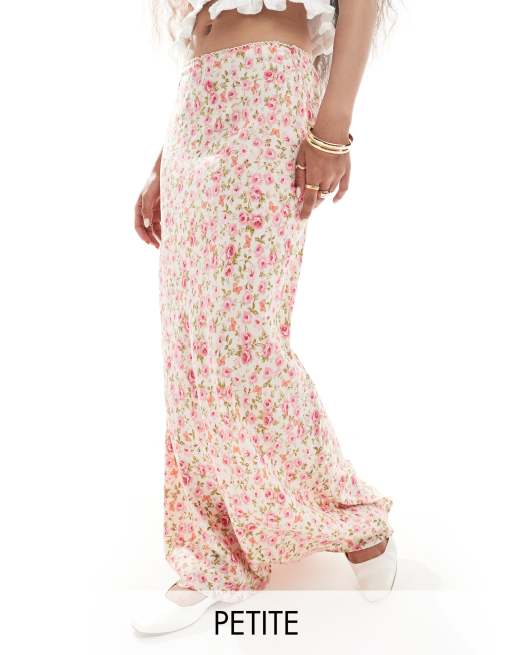 Miss Selfridge Petite - Gonna lunga taglio sbieco con finiture in picot rosa a fiori