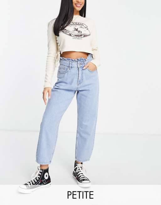 Miss Selfridge Petite – Jasnoniebieskie jeansy mom fit z falbanka w talii i podwyższonym stanem