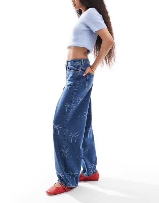 Miss Selfridge Petite - Jean baggy à imprimé nœuds, 3 de 5