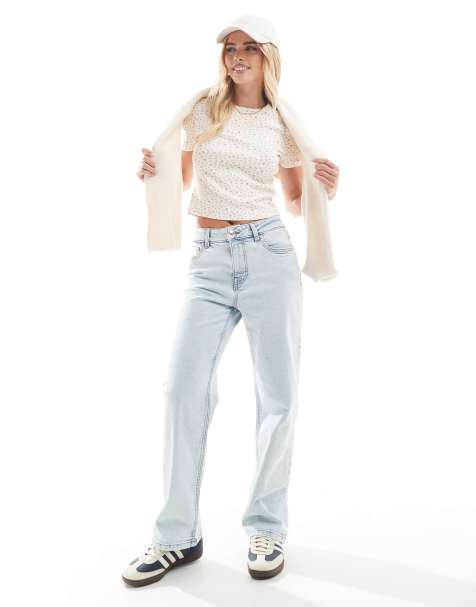 Miss Selfridge Petite - Jeans met rechte pijpen en hartvormige zakken in ijsbleekwassing - view 1