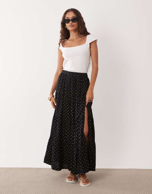 Miss Selfridge Petite - Jupe longue à pois et volants étagés