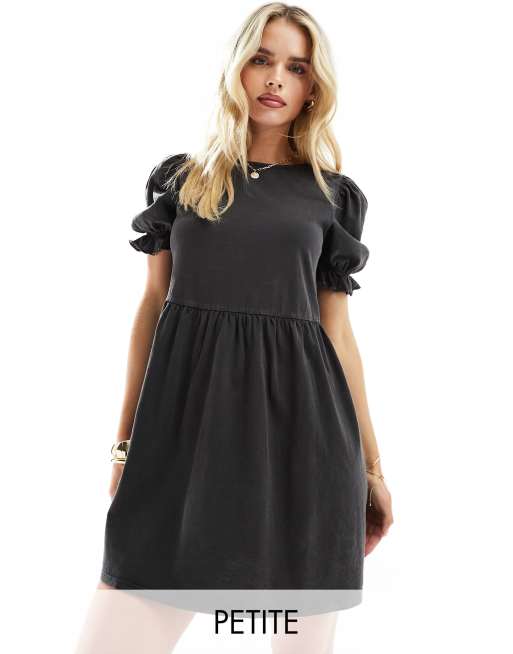 Miss Selfridge Petite – kurzärmliges Mini-Hängerkleid in verwaschenem Grau