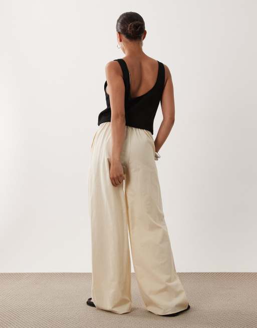 Miss Selfridge Petite linen blend wide leg trouser in ivory, 5 of 5