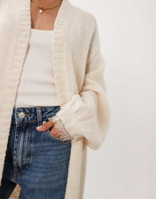 Miss Selfridge Petite maxi-kofta med spetsdetalj i oatmeal, 3 av 4