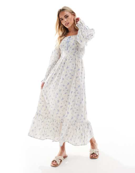 Miss Selfridge Petite - Maxi melkmeisjesjurk met fijne blauwe bloemenprint