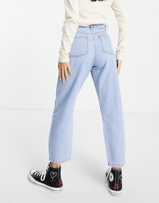 mom jeans on short people