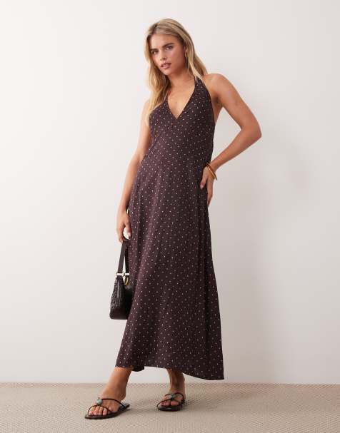 Miss Selfridge Petite – Neckholder-Maxikleid aus gesponnenem Stoff mit Polka Dots - view 1