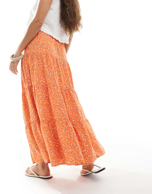 Miss Selfridge Petite – Orange, småblommig, panelsydd maxikjol med sidoslits, 5 av 5