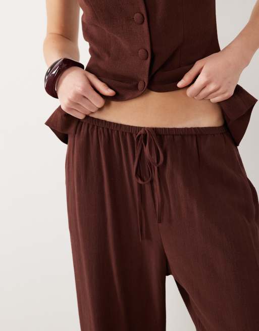Miss Selfridge Petite - Pantalon à enfiler aspect lin - Chocolat, 3 de 5