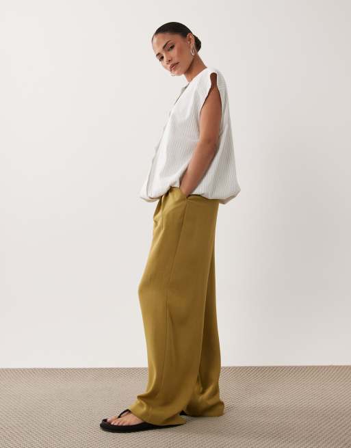 Miss Selfridge Petite - Pantalon ample élégant - Olive, 3 de 5