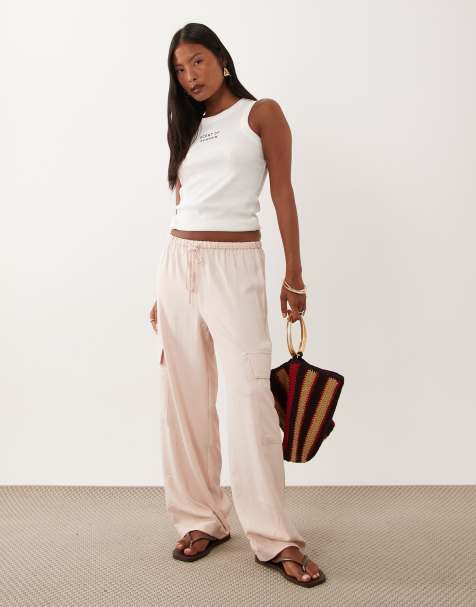 Miss Selfridge Petite - Pantaloni cargo fluidi sartoriali rosa pallido - view 1