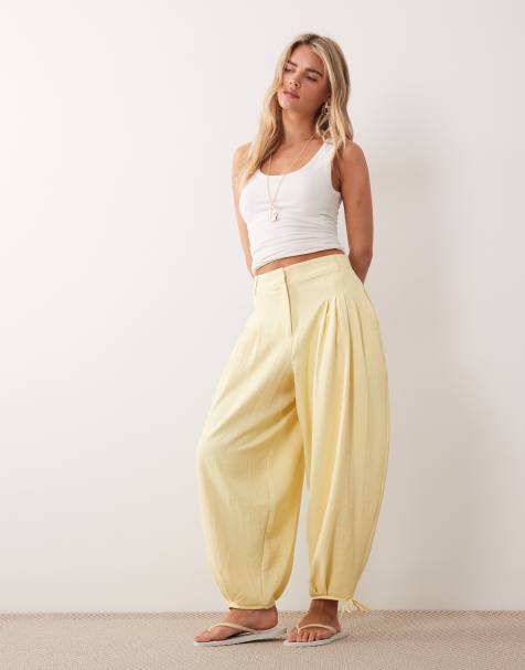 Miss Selfridge Petite - Pantaloni sartoriali a palloncino color latticello - view 1