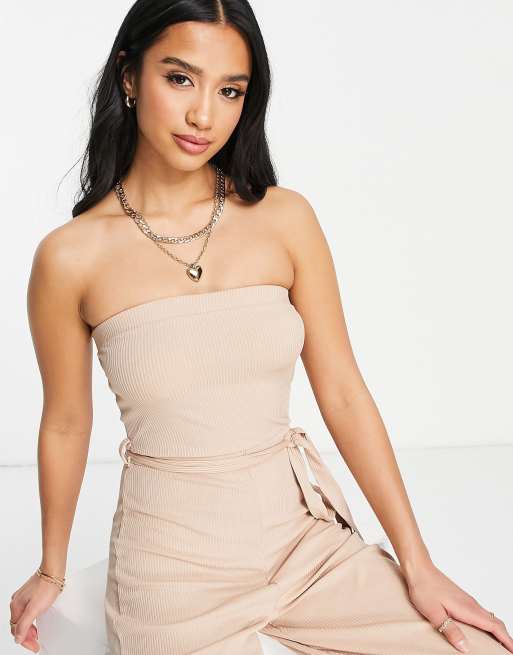 Miss Selfridge Petite – Prążkowany kombinezon z dekoltem bandeau, 3 z 4