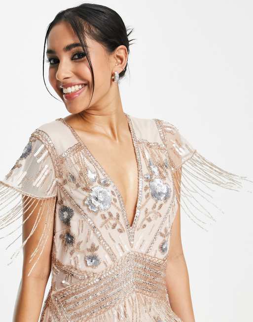 Miss Selfridge Petite – Premium – Rosa utsmyckad maxiklänning med djup halsringning, 3 av 4
