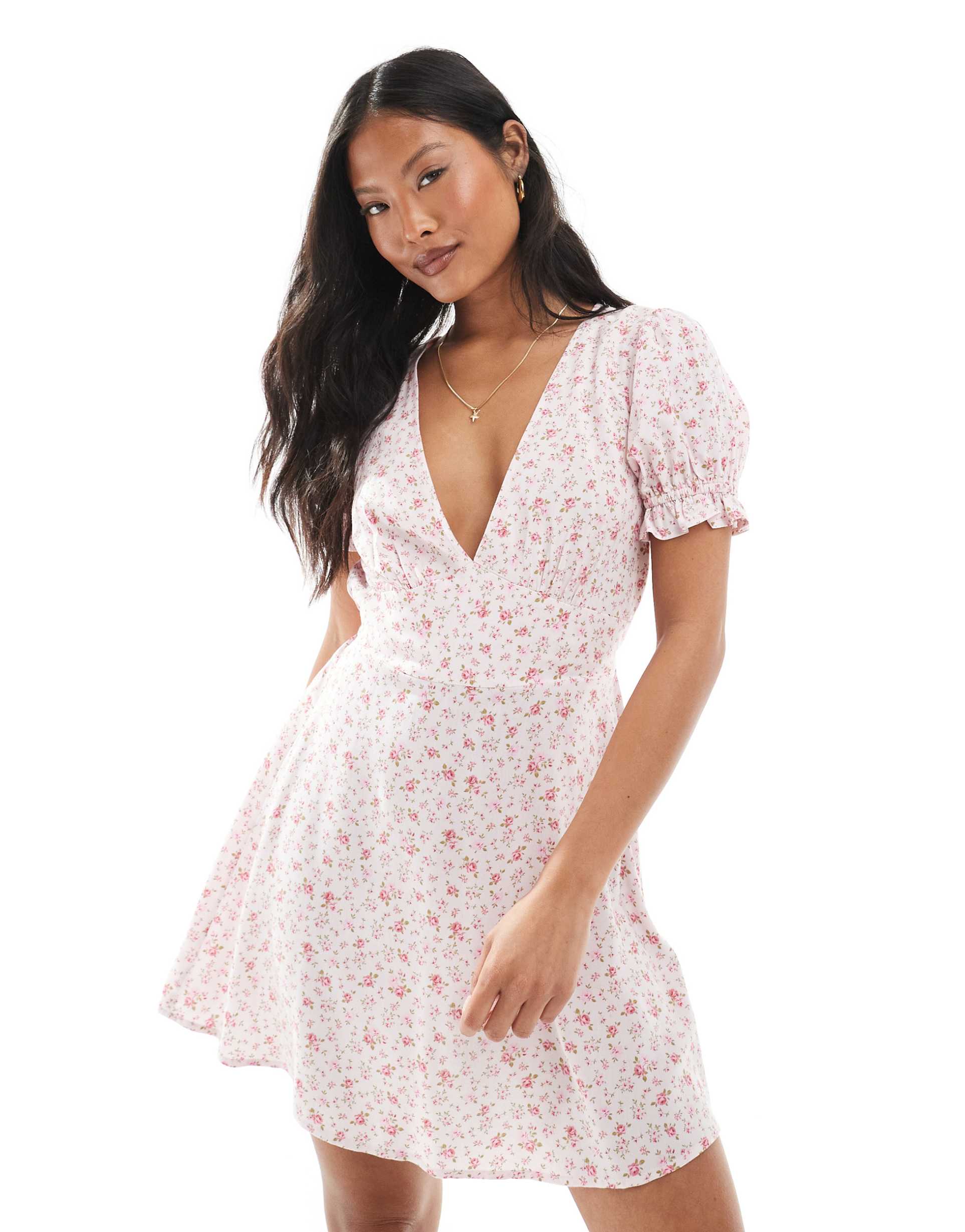 miss selfridge petite printed spun v neck mini tea dress in pink ditsy print