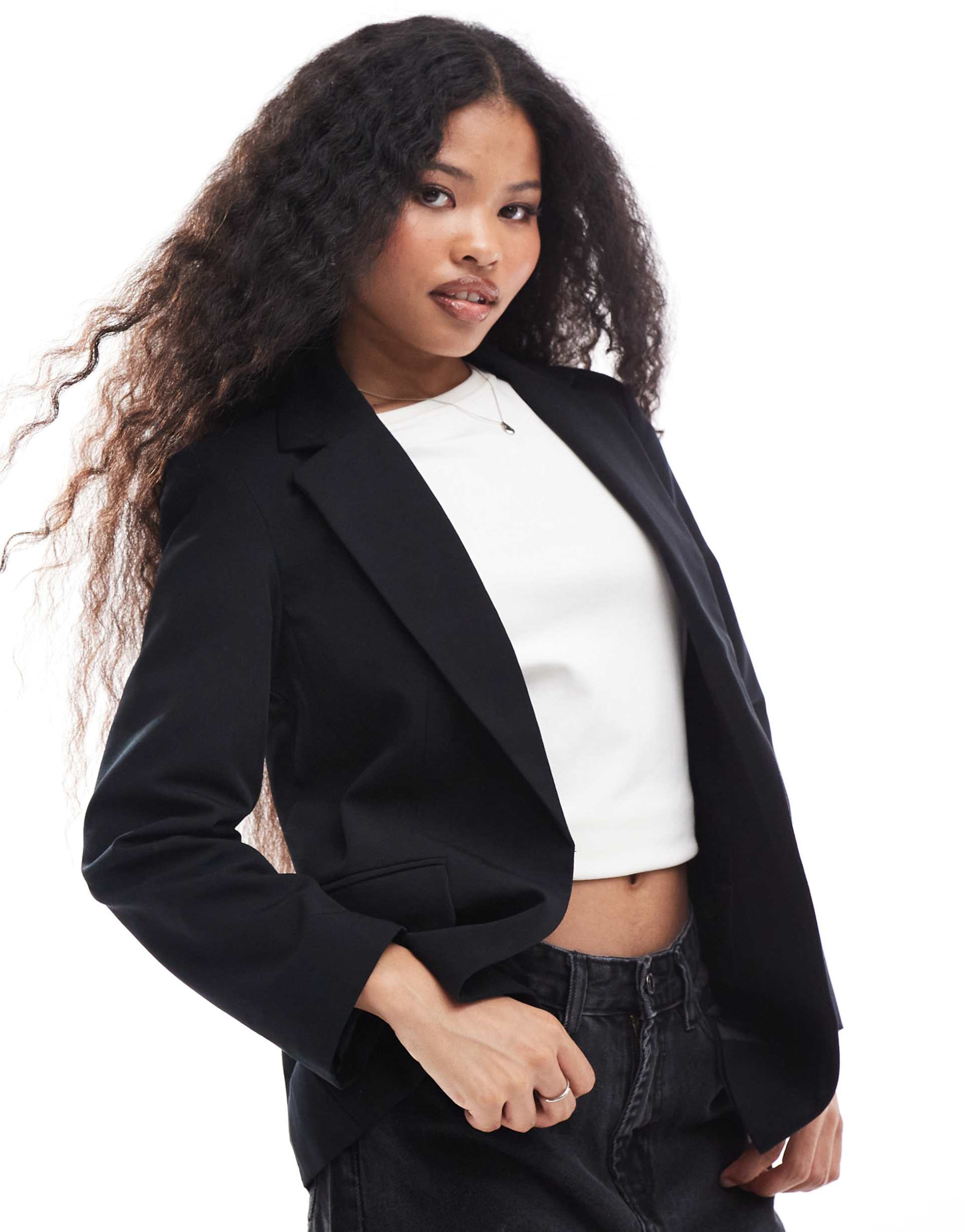 miss selfridge petite relaxed fit essential blazer in black