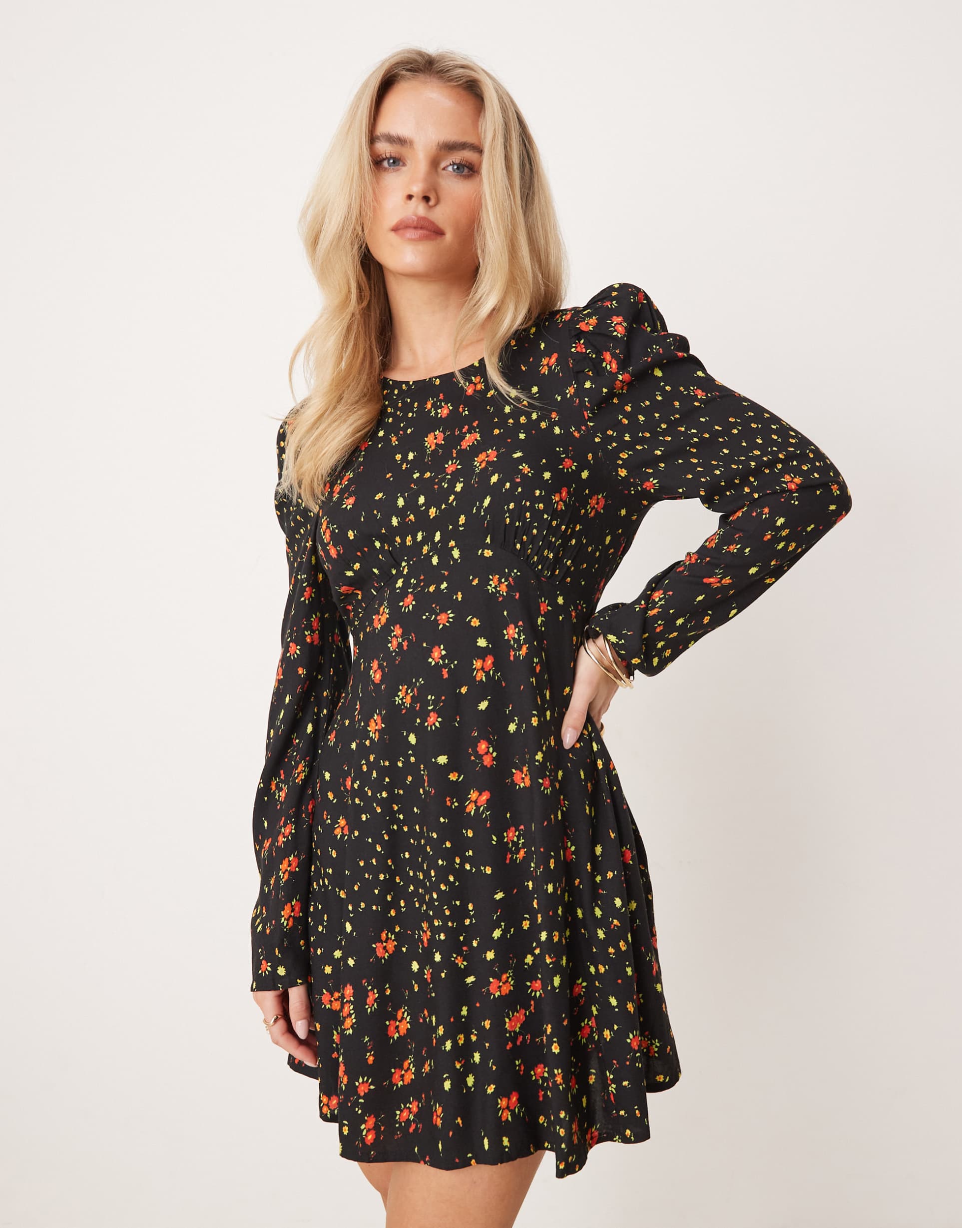 miss selfridge petite ribbon detail tea dress in black floral print