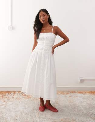 Miss Selfridge Petite - Robe boutonnée longue en popeline à corsage froncé - Blanc - view 1