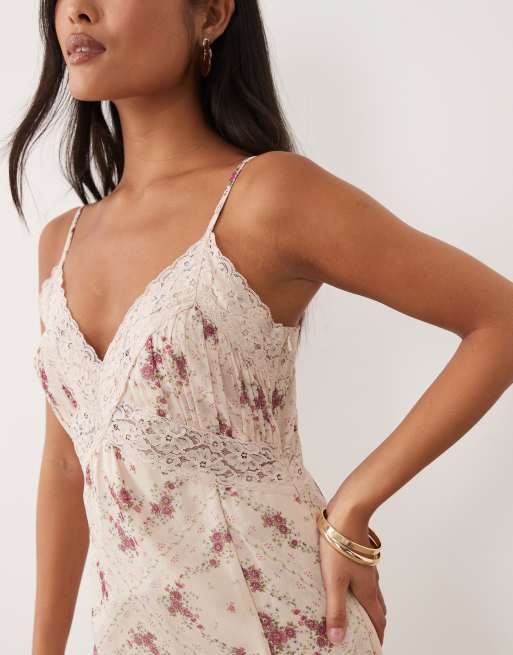 Miss Selfridge Petite - Robe longue en mousseline à imprimé fleuri, 4 de 4