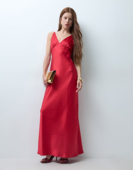 Miss Selfridge Petite robe longue en satin à lien au dos rouge, 2 de 4