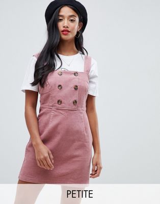 Miss Selfridge Petite – Rosa förklädesklänning i manchester med knappdetalj
