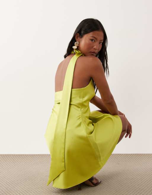 Miss Selfridge Petite - Satijnen mini jurk met sjaalhals in chartreuse, 2 van 4