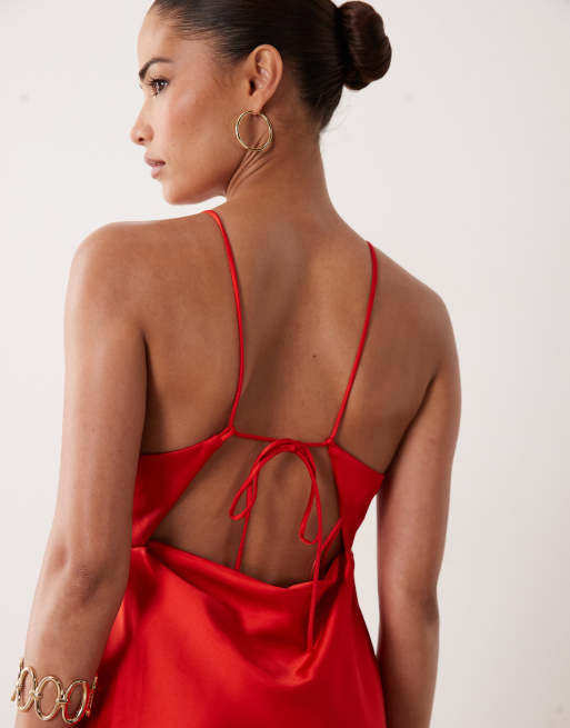 Miss Selfridge petite satin kjole med bindebånd i ryggen i rød, 2 af 4