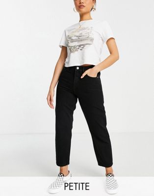Miss Selfridge Petite – Schmal zulaufende Mom-Jeans mit hohem Bund in Schwarz | ASOS